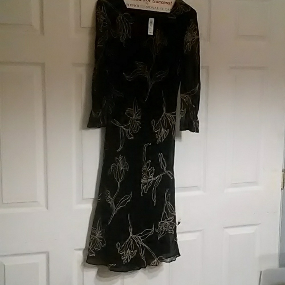 NWT Women's Rayon Dress